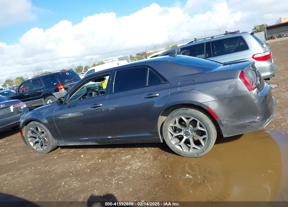 2018 CHRYSLER 300 TOURING VIN: 2C3CCAAG2JH291883