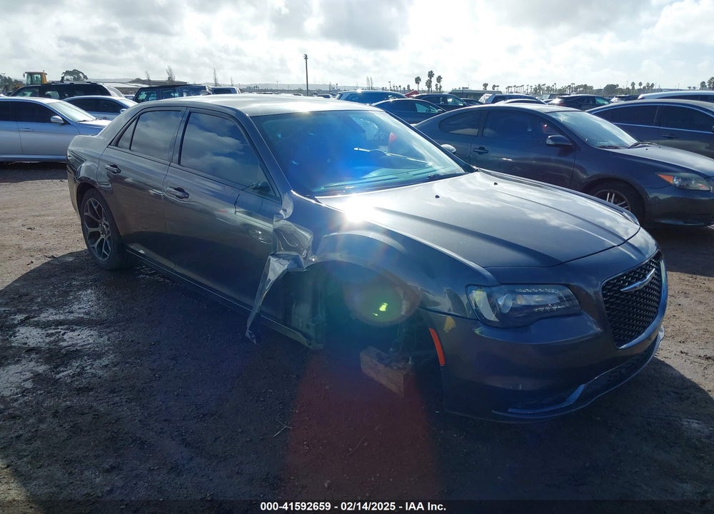 2018 CHRYSLER 300 TOURING VIN: 2C3CCAAG2JH291883