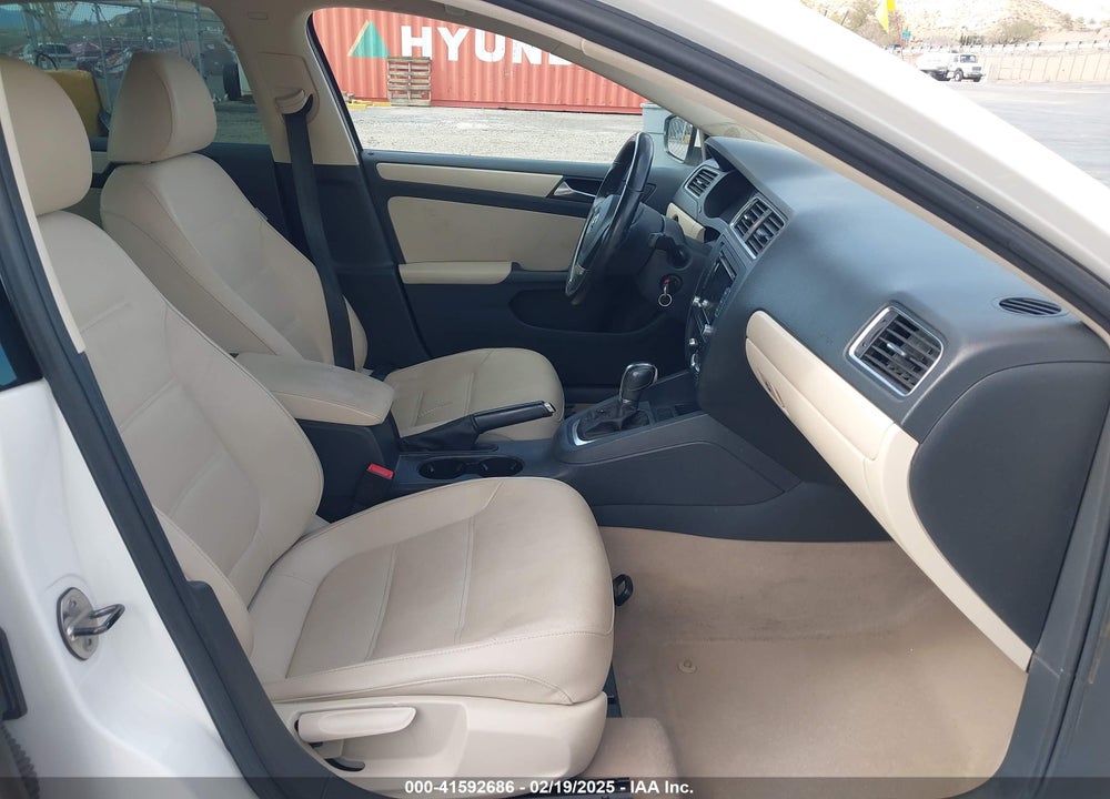 2012 VOLKSWAGEN JETTA VIN: 3VWDP7AJ9CM320803