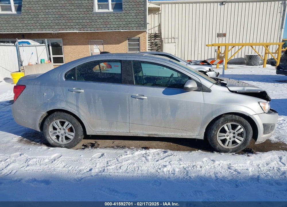 2016 CHEVROLET SONIC VIN: 1G1JC5SH8G4130177