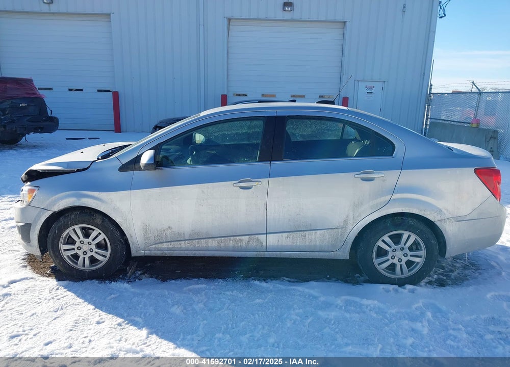 2016 CHEVROLET SONIC VIN: 1G1JC5SH8G4130177