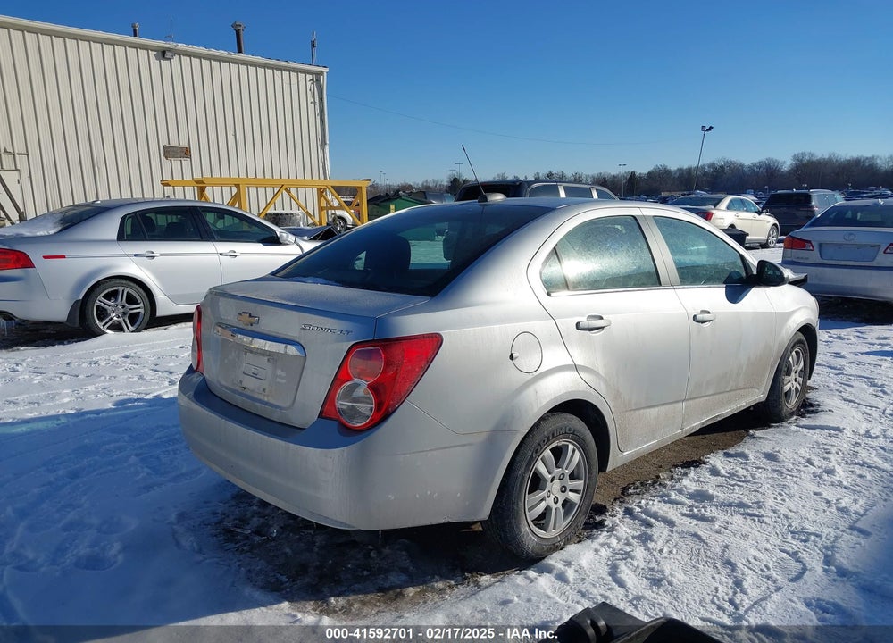 2016 CHEVROLET SONIC VIN: 1G1JC5SH8G4130177