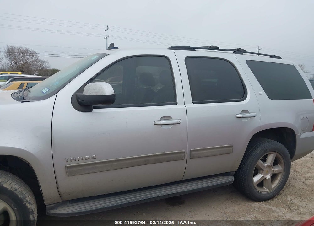 2011 CHEVROLET TAHOE LT VIN: 1GNSCBE01BR197836