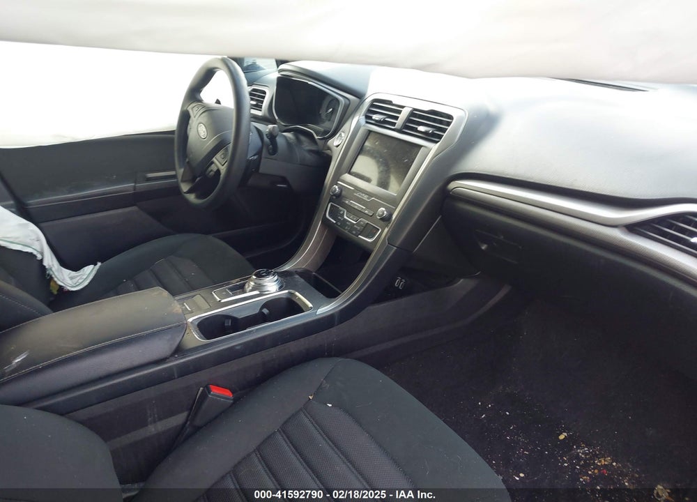 2019 FORD FUSION VIN: 3FA6P0HD4KR114881