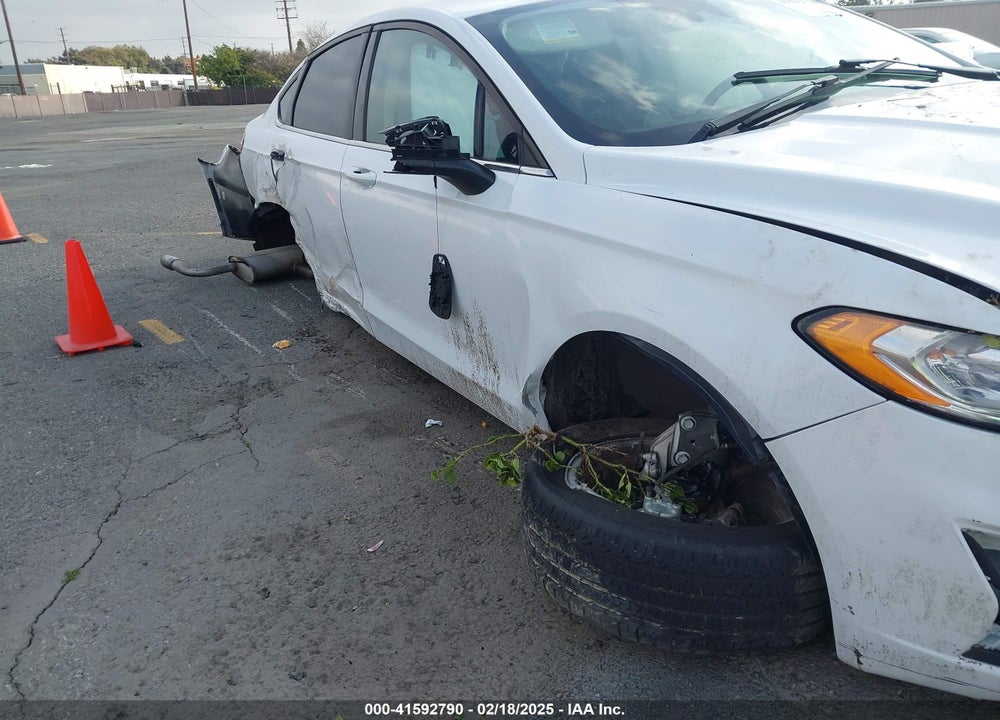 2019 FORD FUSION VIN: 3FA6P0HD4KR114881