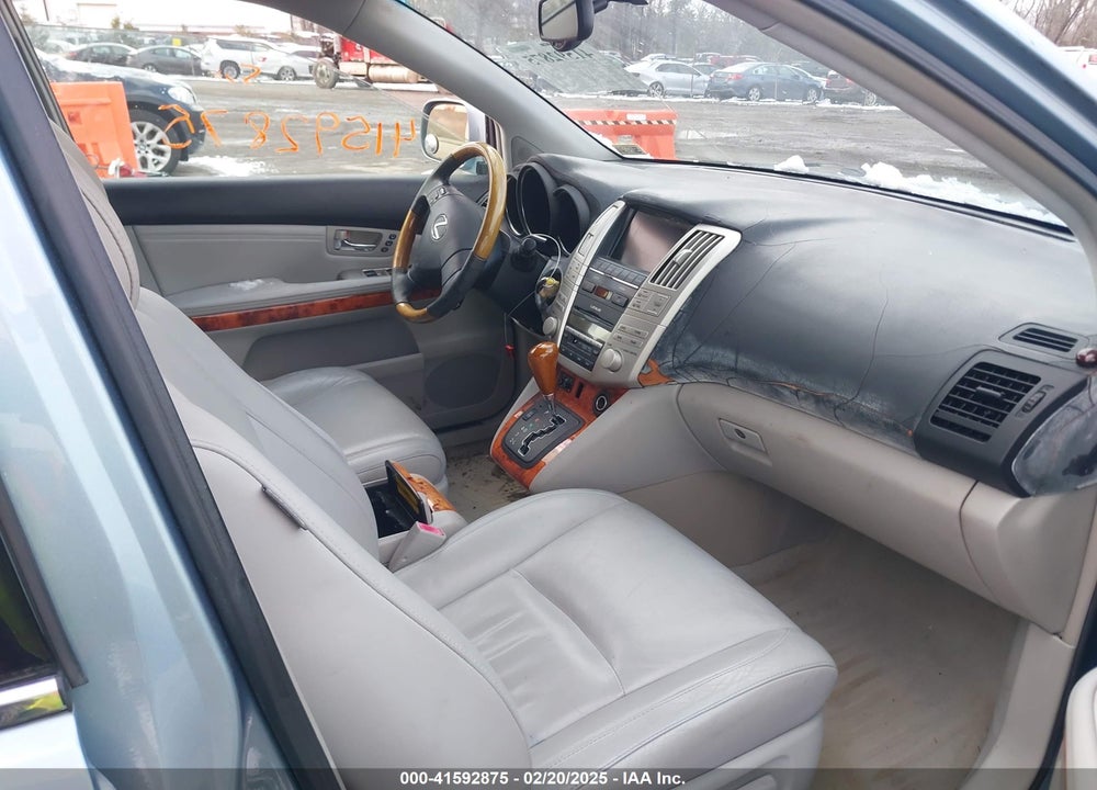 2004 LEXUS RX 330 VIN: 2T2HA31U14C021188