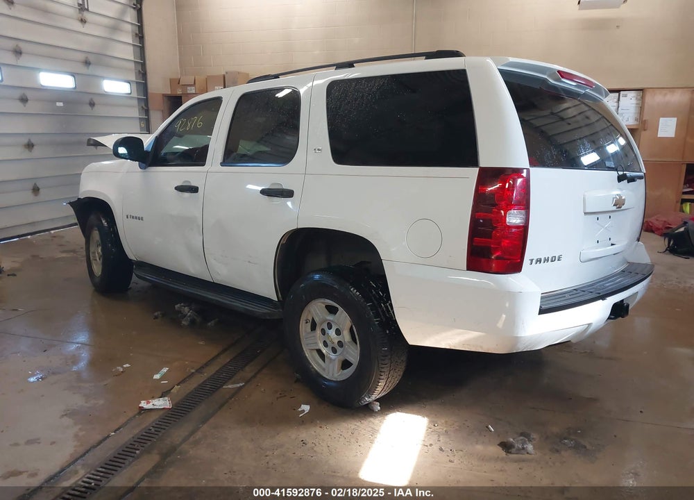 2007 CHEVROLET TAHOE LS VIN: 1GNFC13067R231579