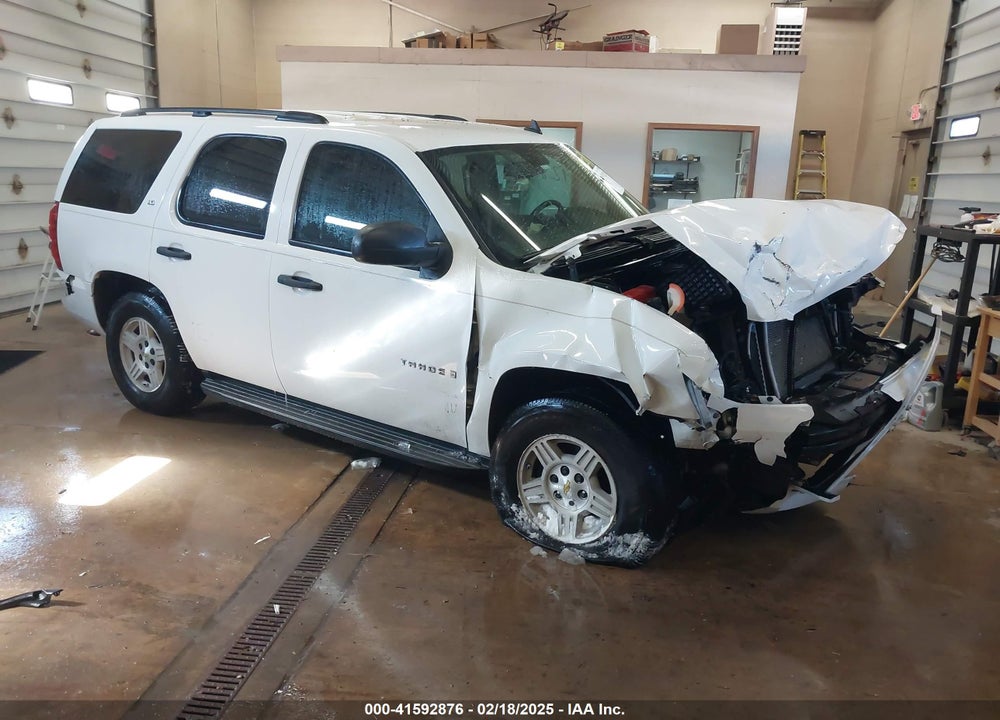 2007 CHEVROLET TAHOE LS VIN: 1GNFC13067R231579