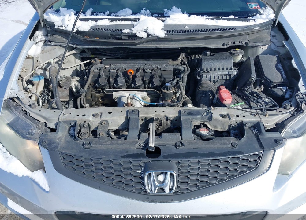 2012 HONDA CIVIC VIN: 2HGFG3B57CH556811