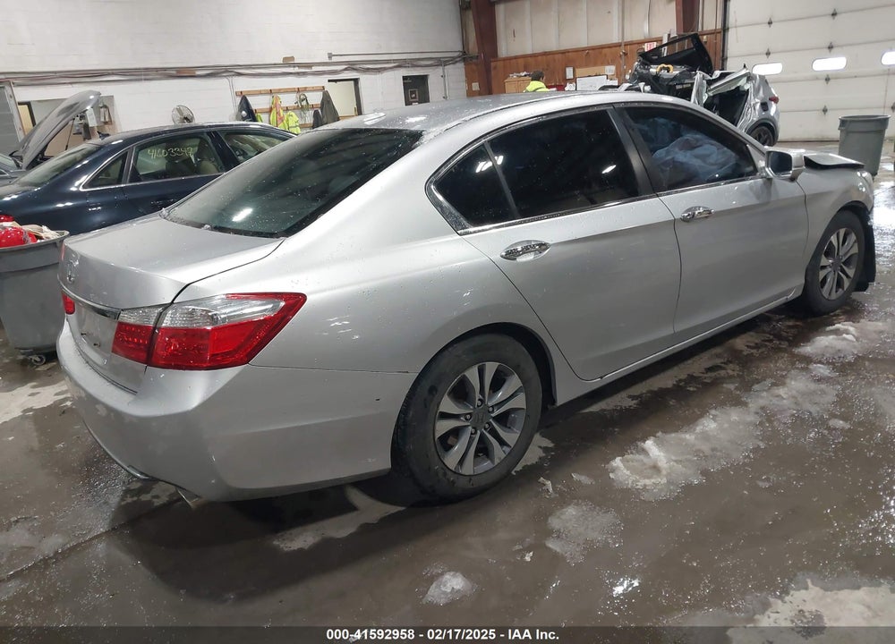 2013 HONDA ACCORD VIN: 1HGCR2F86DA263266