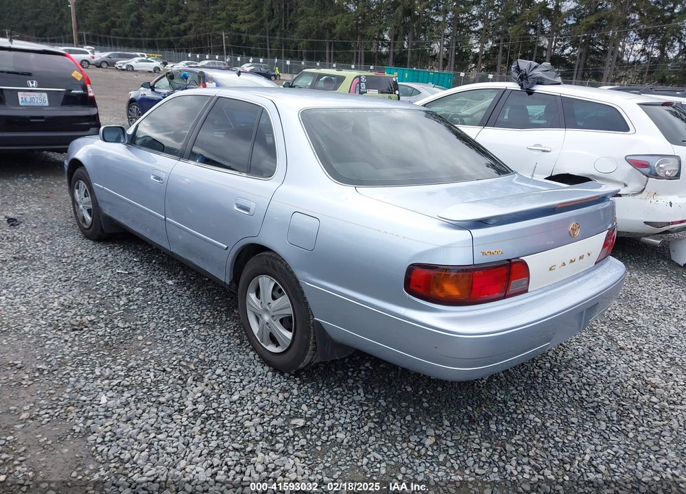 1996 TOYOTA CAMRY VIN: JT2BG12K2T0396941