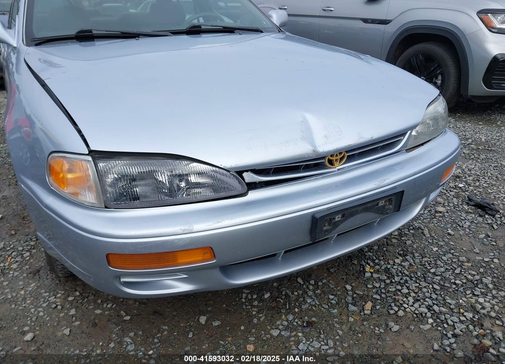 1996 TOYOTA CAMRY VIN: JT2BG12K2T0396941