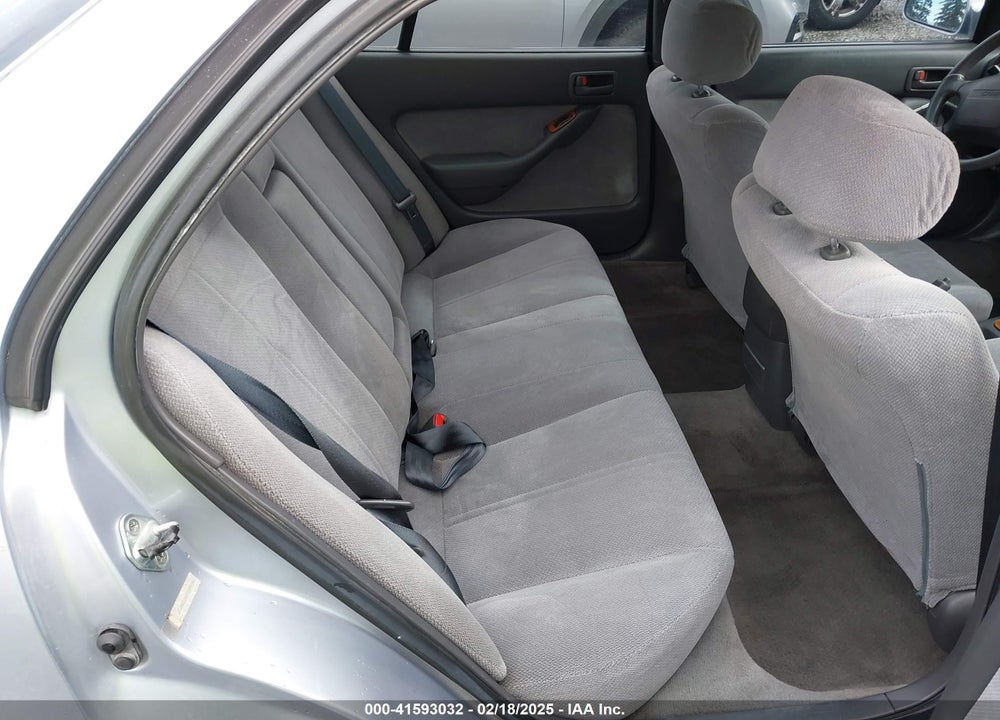1996 TOYOTA CAMRY VIN: JT2BG12K2T0396941