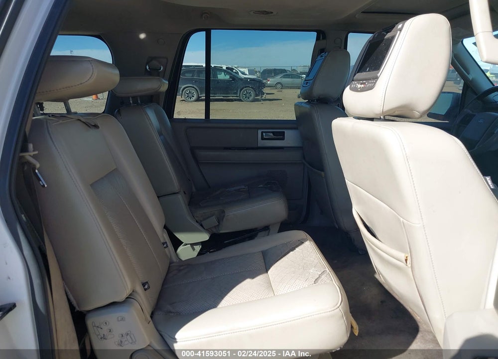 2011 FORD EXPEDITION EL VIN: 1FMJK2A58BEF15821