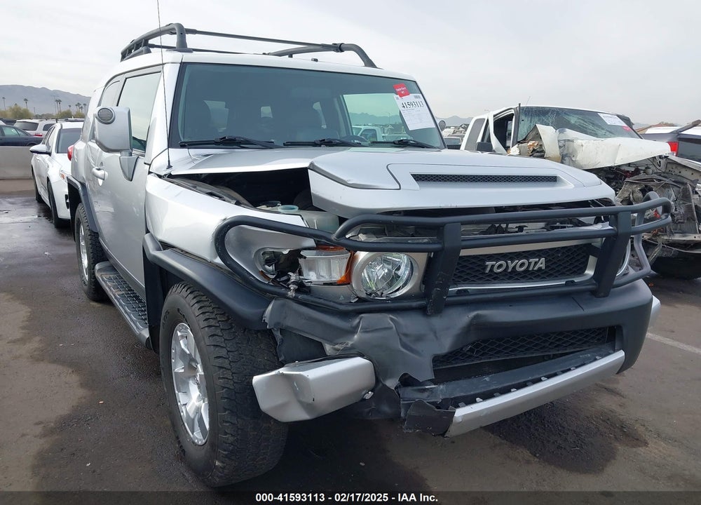 2008 TOYOTA FJ CRUISER VIN: JTEBU11F08K010285