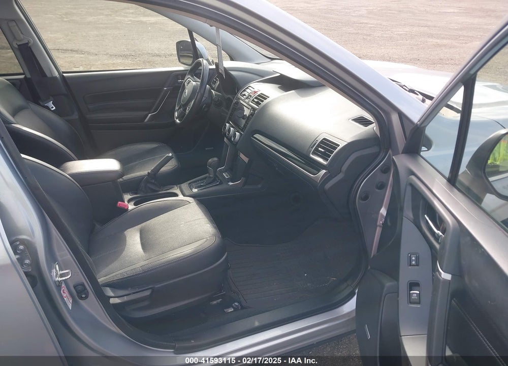 2018 SUBARU FORESTER 2.0XT TOURING VIN: JF2SJGWC9JH484982