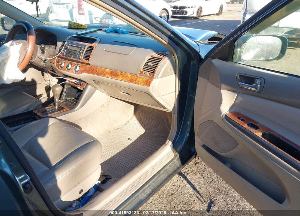 2005 TOYOTA CAMRY VIN: 4T1BE32K45U399372