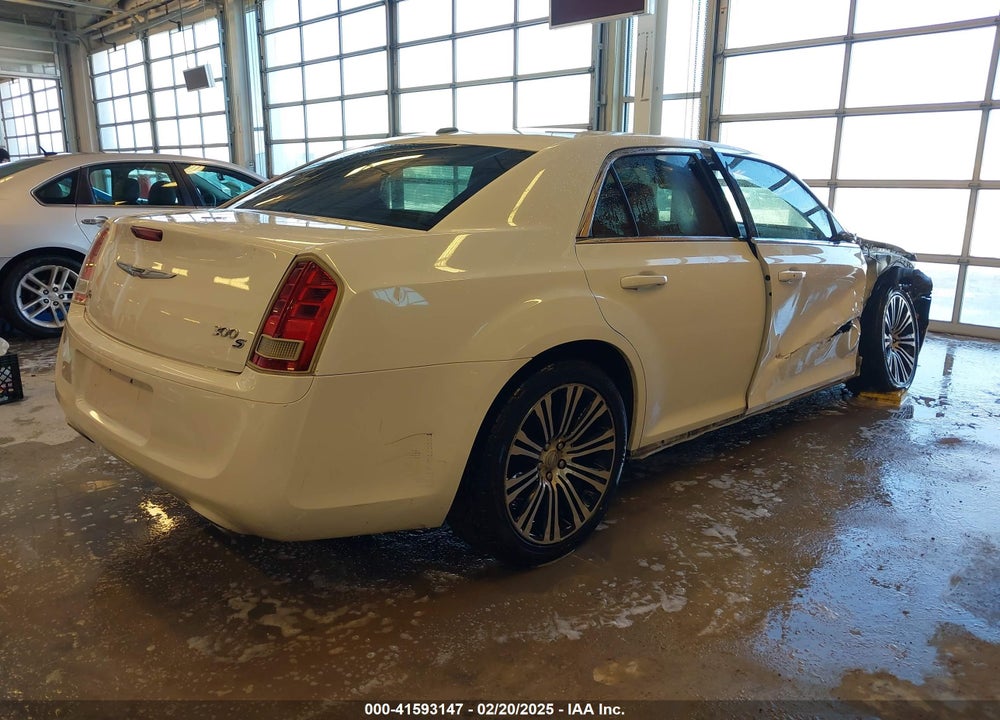 2013 CHRYSLER 300 300S VIN: 2C3CCABG7DH573567