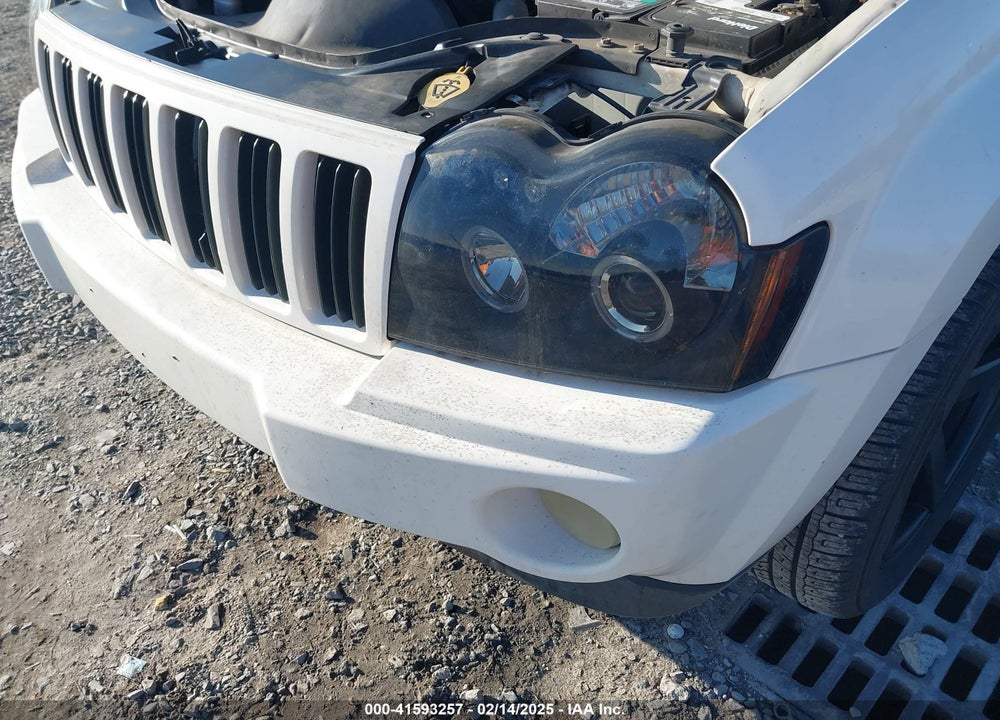 2007 JEEP GRAND CHEROKEE LAREDO VIN: 1J8HS48N57C552678