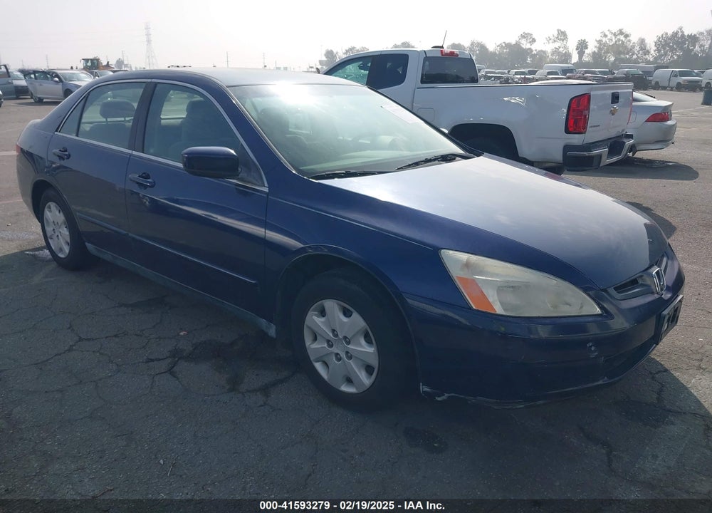 2004 HONDA ACCORD 2.4 LX VIN: JHMCM56324C021743