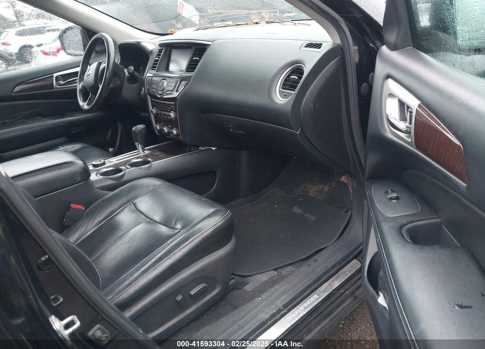 2013 NISSAN PATHFINDER VIN: 5N1AR2MM1DC617748