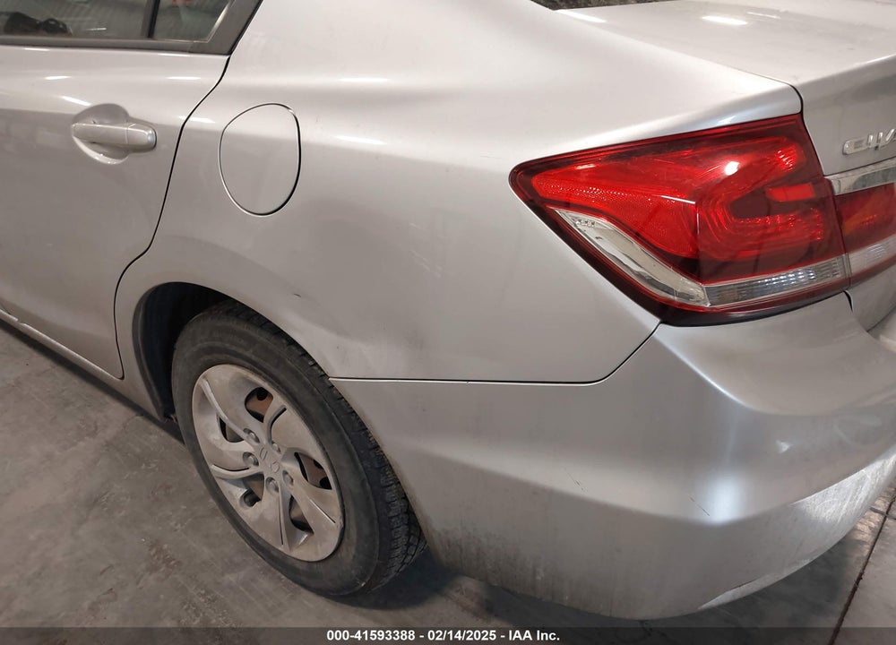 2015 HONDA CIVIC VIN: 19XFB2F52FE238323