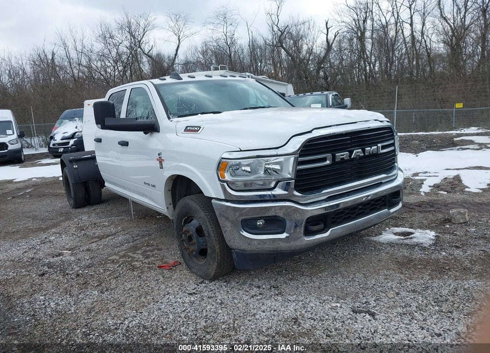 2021 RAM 3500 CHASSIS TRADESMAN/SLT/LAIE/LIMITED VIN: 3C7WRTCL2MG604001