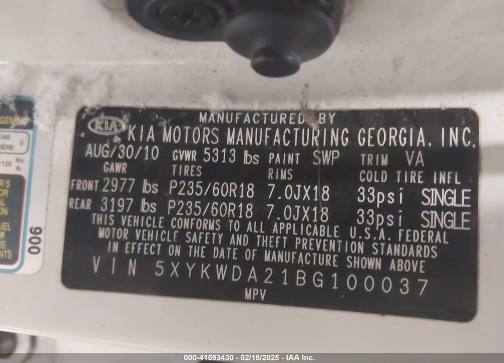 2011 KIA SORENTO SX V6 VIN: 5XYKWDA21BG100037