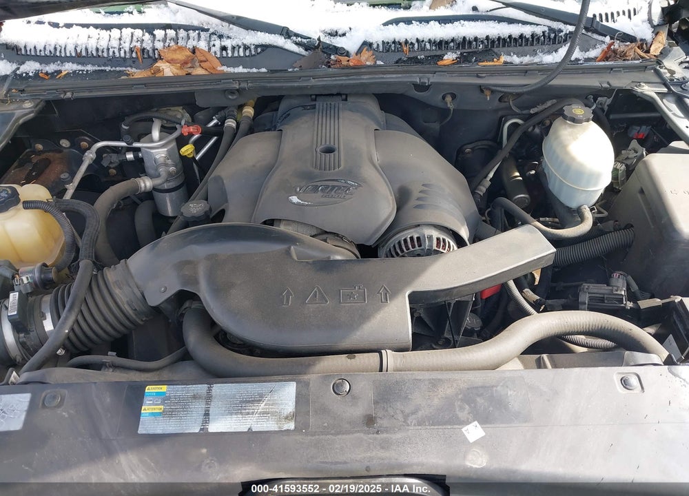 2005 CADILLAC ESCALADE STANDARD VIN: 1GYEK63N15R138282