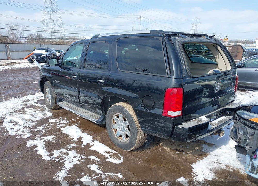2005 CADILLAC ESCALADE STANDARD VIN: 1GYEK63N15R138282