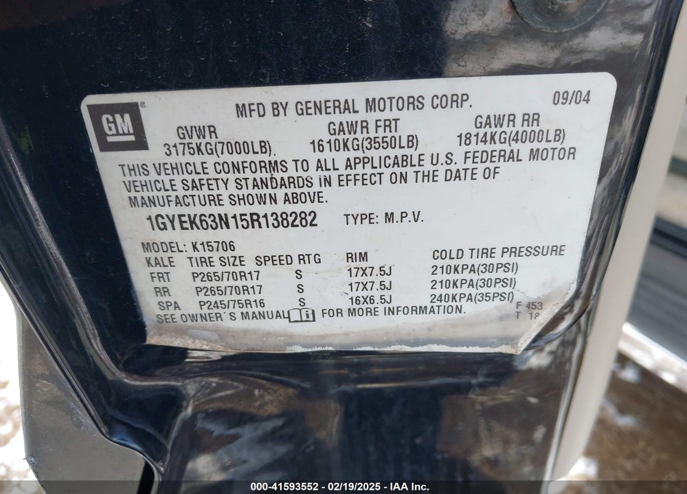 2005 CADILLAC ESCALADE STANDARD VIN: 1GYEK63N15R138282