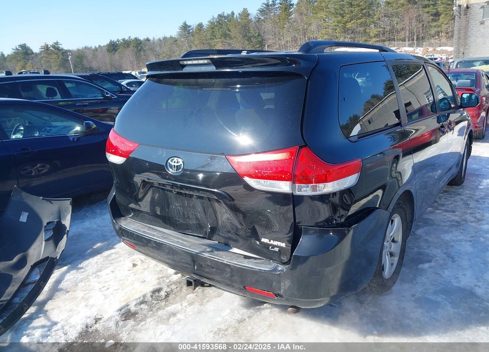 2011 TOYOTA SIENNA VIN: 5TDKK3DCXBS166180