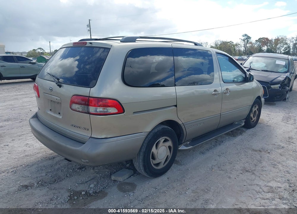 2001 TOYOTA SIENNA XLE VIN: 4T3ZF13C61U340106