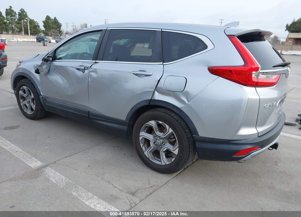 2018 HONDA CR-V VIN: 7FARW1H84JE015615