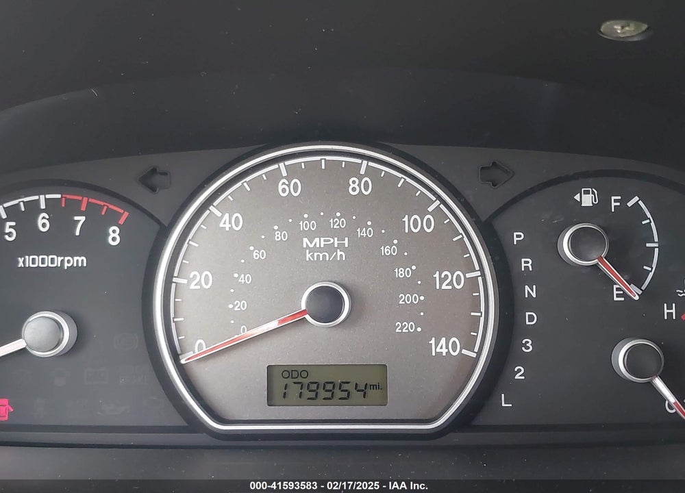 2008 HYUNDAI ELANTRA VIN: KMHDU46D08U305831