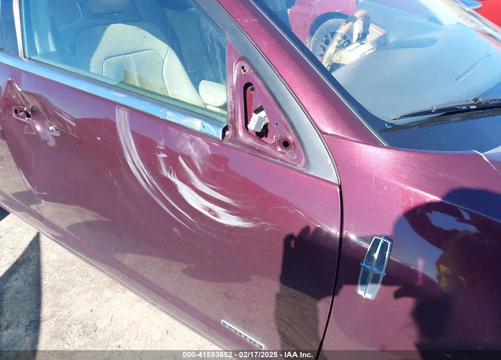 2012 LINCOLN MKZ HYBRID VIN: 3LNDL2L30CR833890