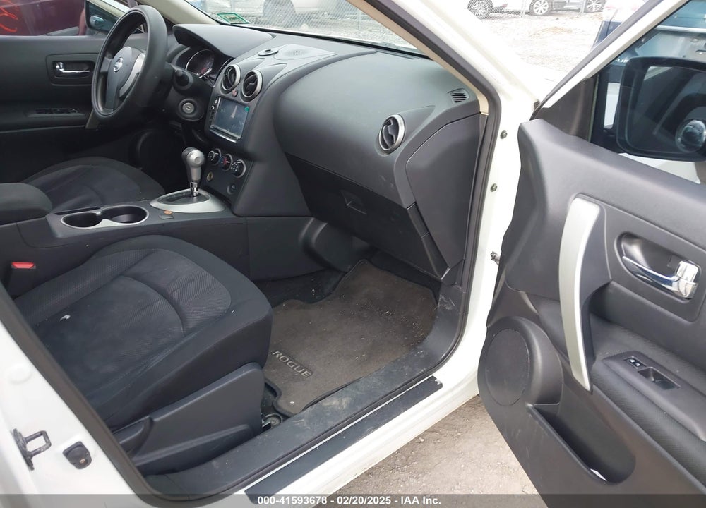 2014 NISSAN ROGUE SELECT S VIN: JN8AS5MV0EW700465