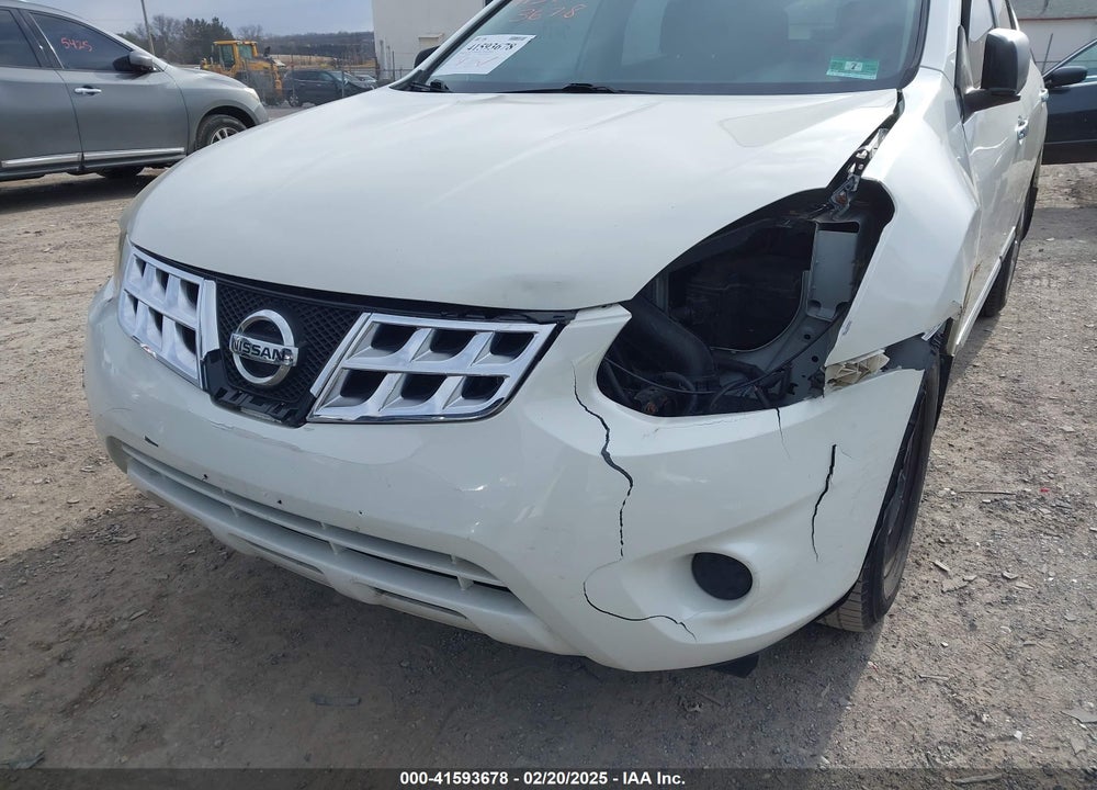 2014 NISSAN ROGUE SELECT S VIN: JN8AS5MV0EW700465