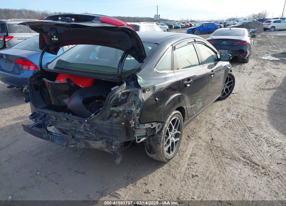 2018 FORD FOCUS VIN: 1FADP3H24JL255213
