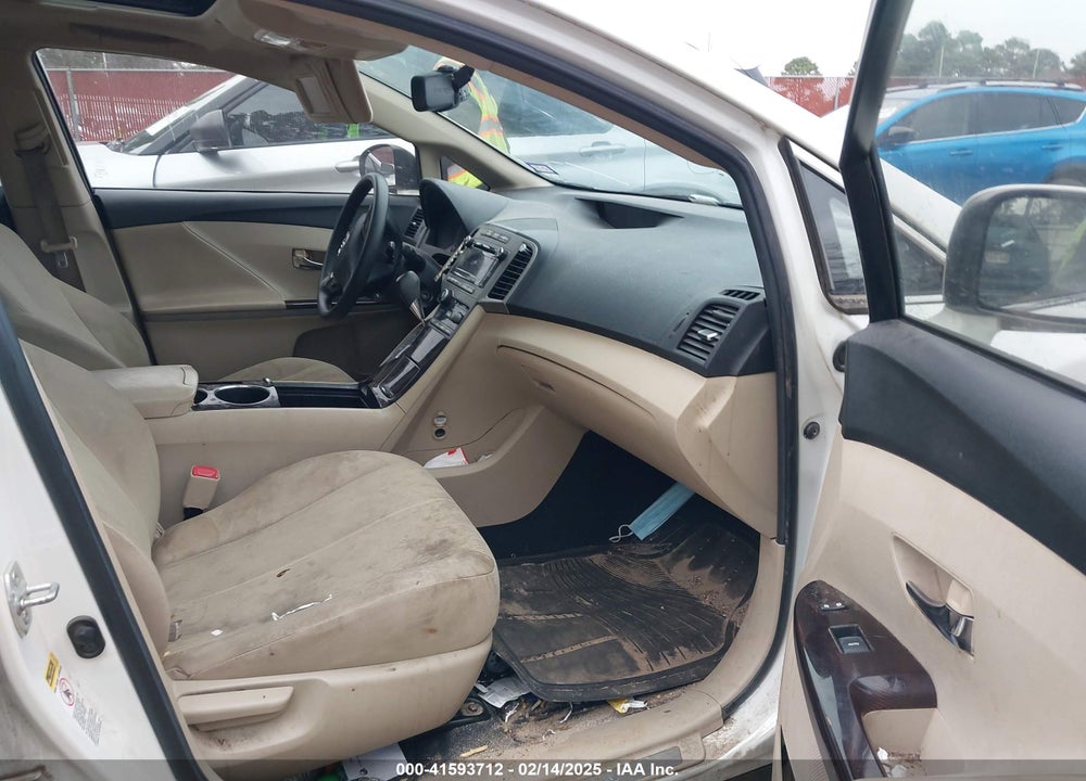2010 TOYOTA VENZA VIN: 4T3ZA3BB9AU030289