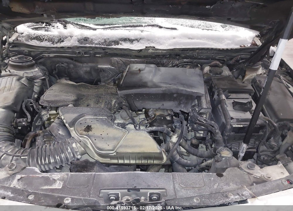 2011 BUICK REGAL VIN: 2G4GR5EC0B9182579