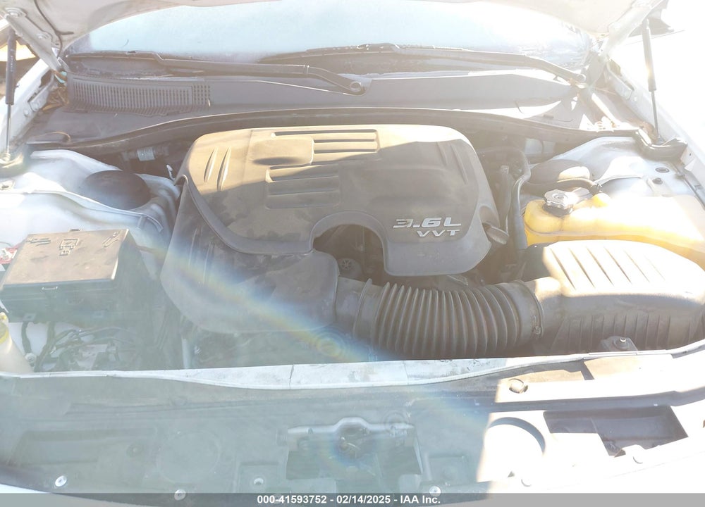 2016 CHRYSLER 300 VIN: 2C3CCAAG6GH343881