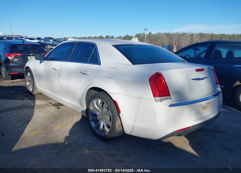 2016 CHRYSLER 300 VIN: 2C3CCAAG6GH343881