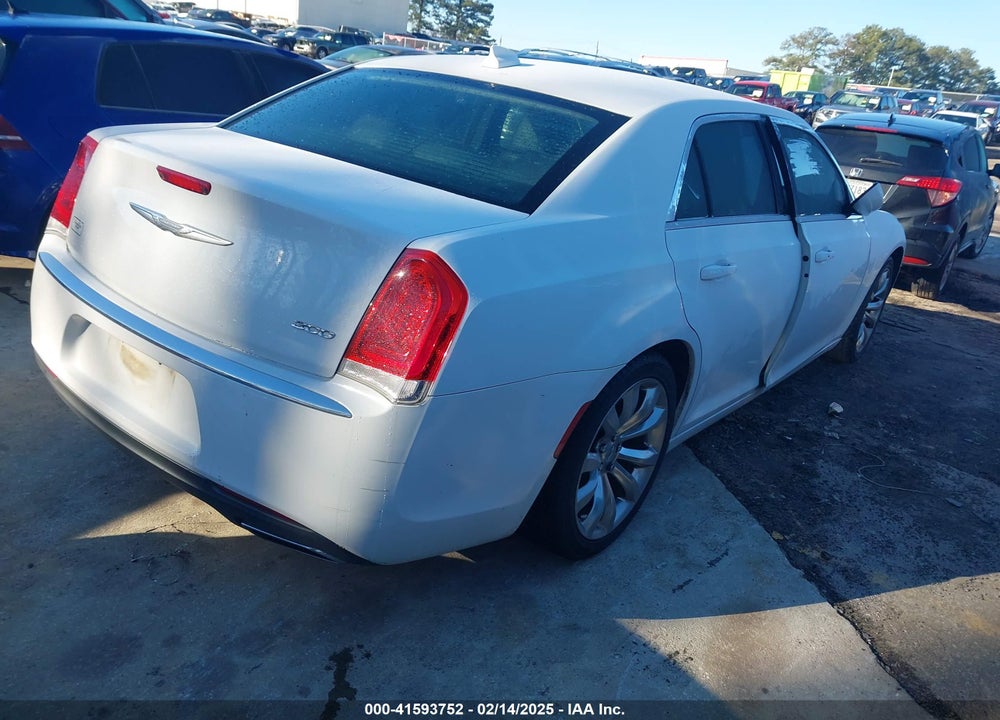 2016 CHRYSLER 300 VIN: 2C3CCAAG6GH343881