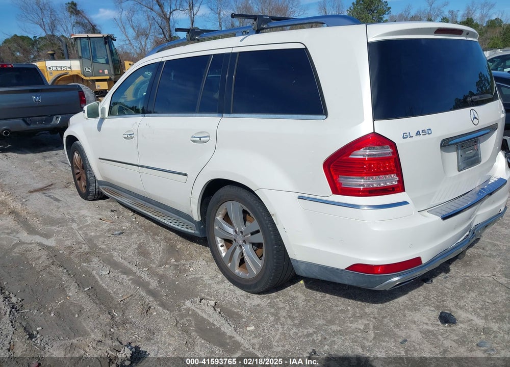 2011 MERCEDES-BENZ GL 450 4MATIC VIN: 4JGBF7BE0BA645569