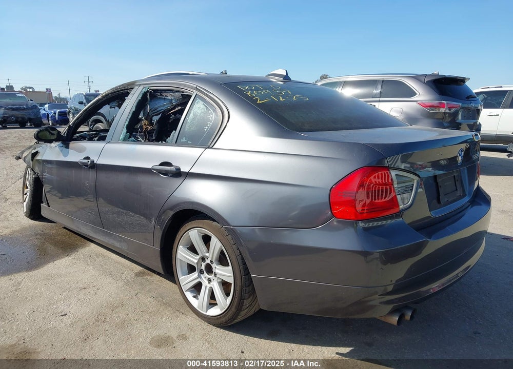 2007 BMW 328I VIN: WBAVA37517NL12229