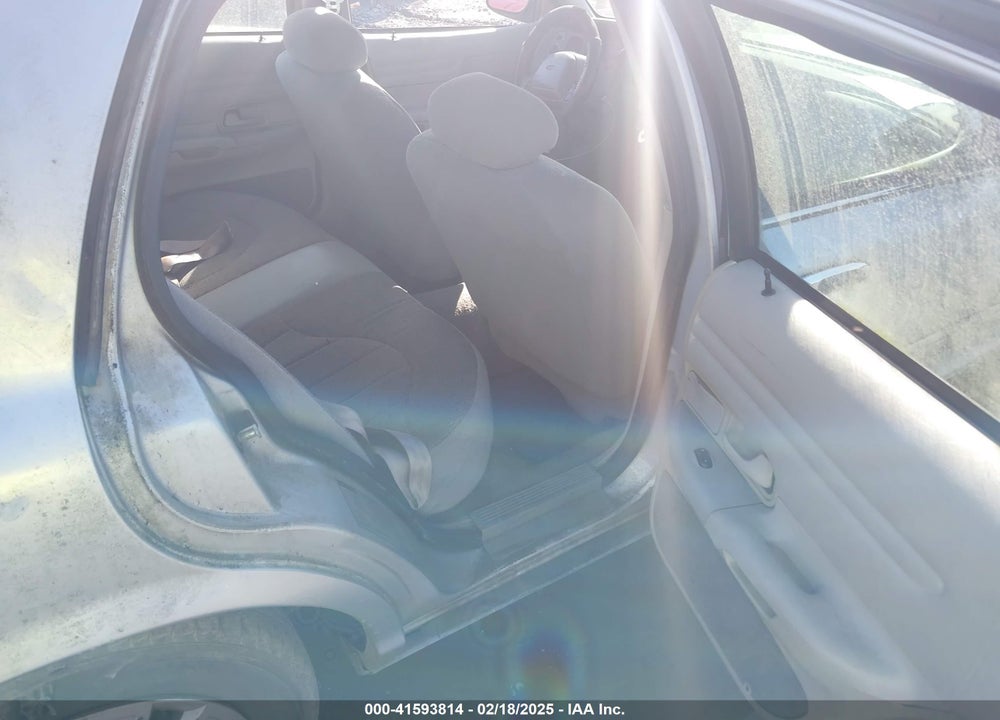2000 FORD CROWN VICTORIA POLICE INTERCEPTOR VIN: 2FAFP71W5YX205639
