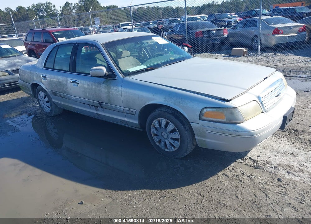 2000 FORD CROWN VICTORIA POLICE INTERCEPTOR VIN: 2FAFP71W5YX205639