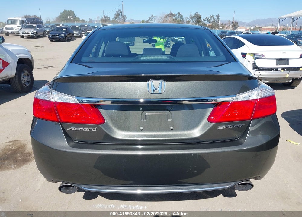 2014 HONDA ACCORD VIN: 1HGCR2F59EA232083