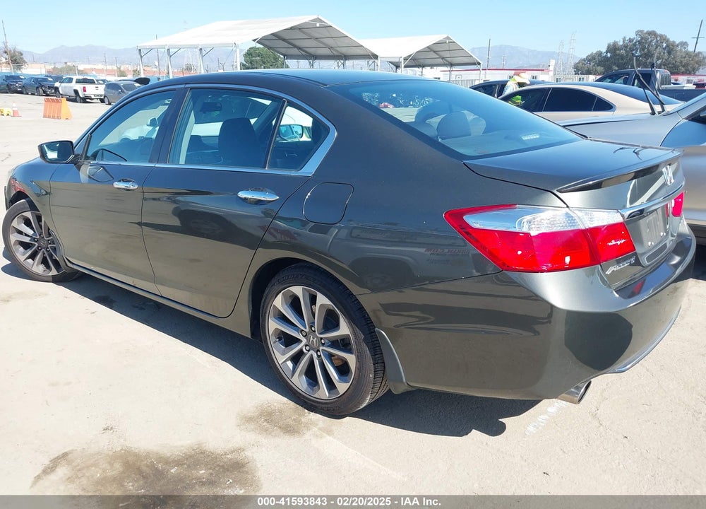 2014 HONDA ACCORD VIN: 1HGCR2F59EA232083